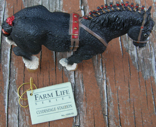 Safari Ltd. Shire Horse Toy Figure – 5" L X 4.5" H Realistic Collectible Model For Kids & Display